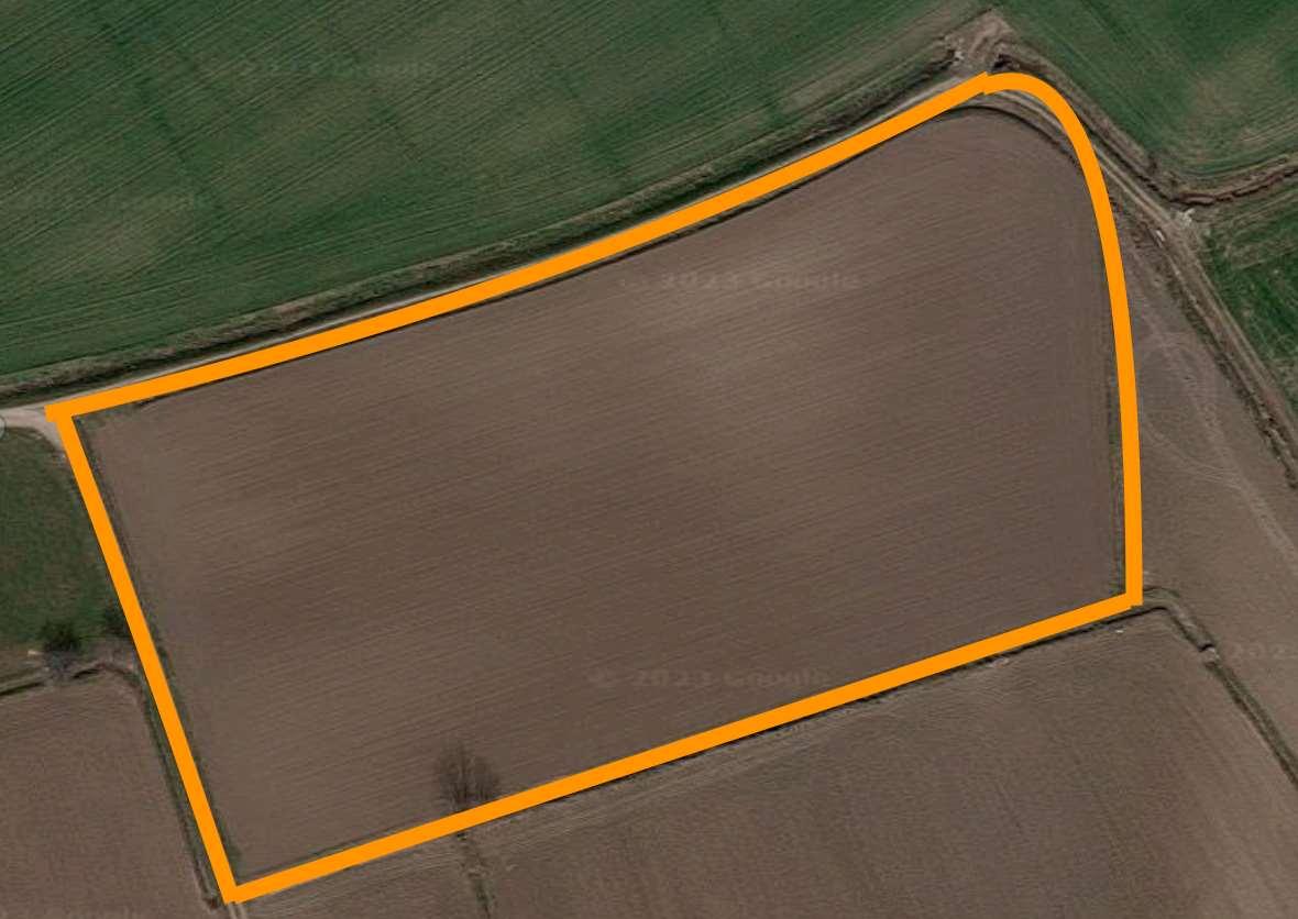 1 room Land in Roverbella, Italy No. 163138