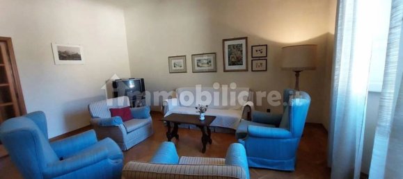4 bedrooms Apartment in Arezzo, Italy No. 214616 7