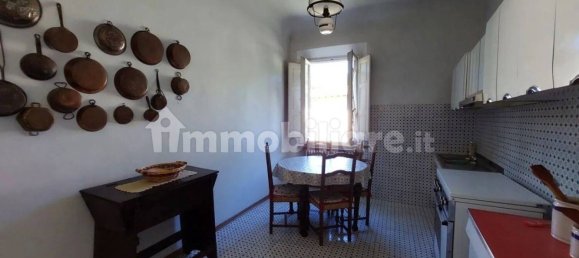 4 bedrooms Apartment in Arezzo, Italy No. 214616 24