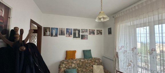 3 Schlafzimmer Haus in San Valentino in Abruzzo Citeriore, Italy, Nr. 329482 20