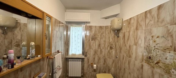 3 Schlafzimmer Haus in San Valentino in Abruzzo Citeriore, Italy, Nr. 329482 25