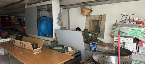 3 Schlafzimmer Haus in San Valentino in Abruzzo Citeriore, Italy, Nr. 329482 30