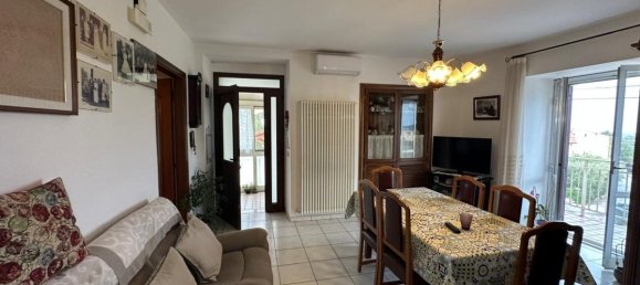 3 Schlafzimmer Haus in San Valentino in Abruzzo Citeriore, Italy, Nr. 329482 9