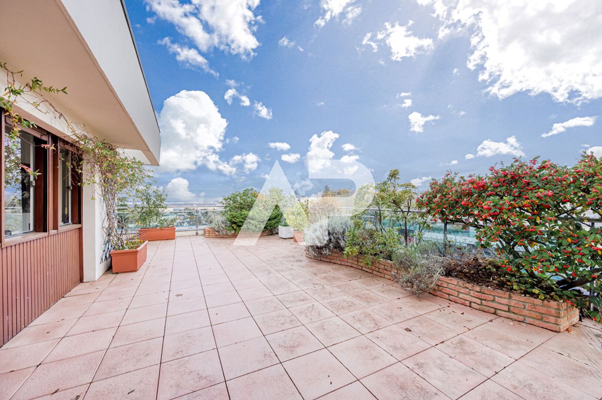 Apartamento T4 em Sevres, France N.º 170115