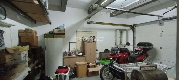 4 Schlafzimmer Stadthaus in Qormi, Malta, Nr. 1969 8