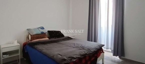 4 Schlafzimmer Stadthaus in Qormi, Malta, Nr. 1969 12