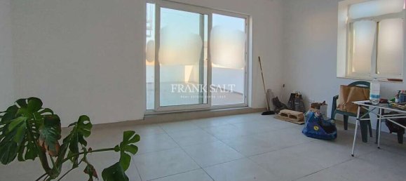 4 Schlafzimmer Stadthaus in Qormi, Malta, Nr. 1969 17