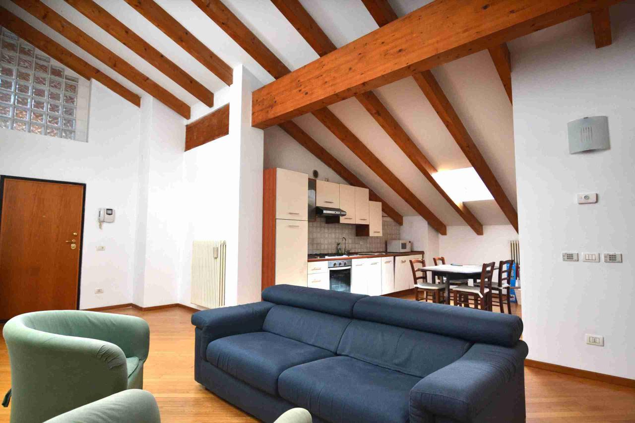 3 rooms Apartment in Trento, Italy No. 14719