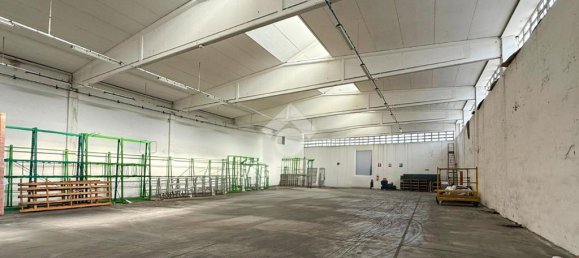 12 rooms Warehouse in Cremona, Italy No. 293761 27