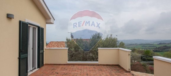4 bedrooms Villa in Numana, Italy No. 64251 4