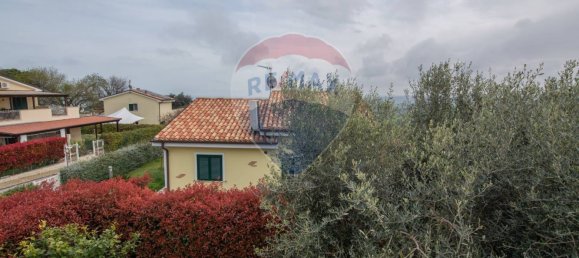 4 bedrooms Villa in Numana, Italy No. 64251 7