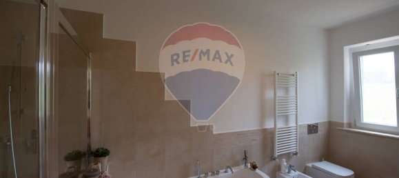 4 bedrooms Villa in Numana, Italy No. 64251 38