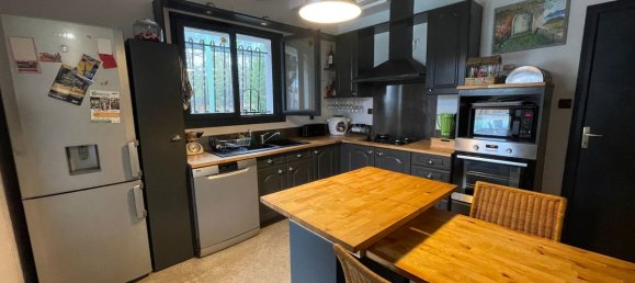 4 bedrooms House in Uchacq-et-Parentis, France No. 97438 4