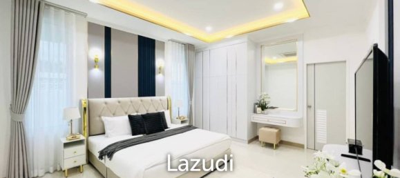 5 Schlafzimmer Villa in Pattaya, Thailand, Nr. 23482 12