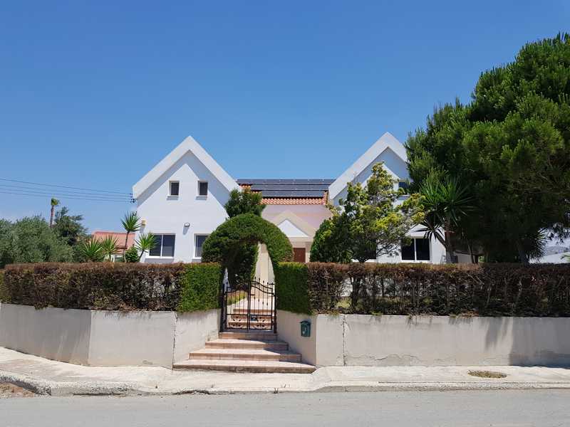 5 bedrooms Villa in Pentakomo, Cyprus No. 15257