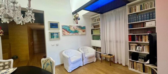 3 rooms Apartment in Palermo, Italy No. 170842 9