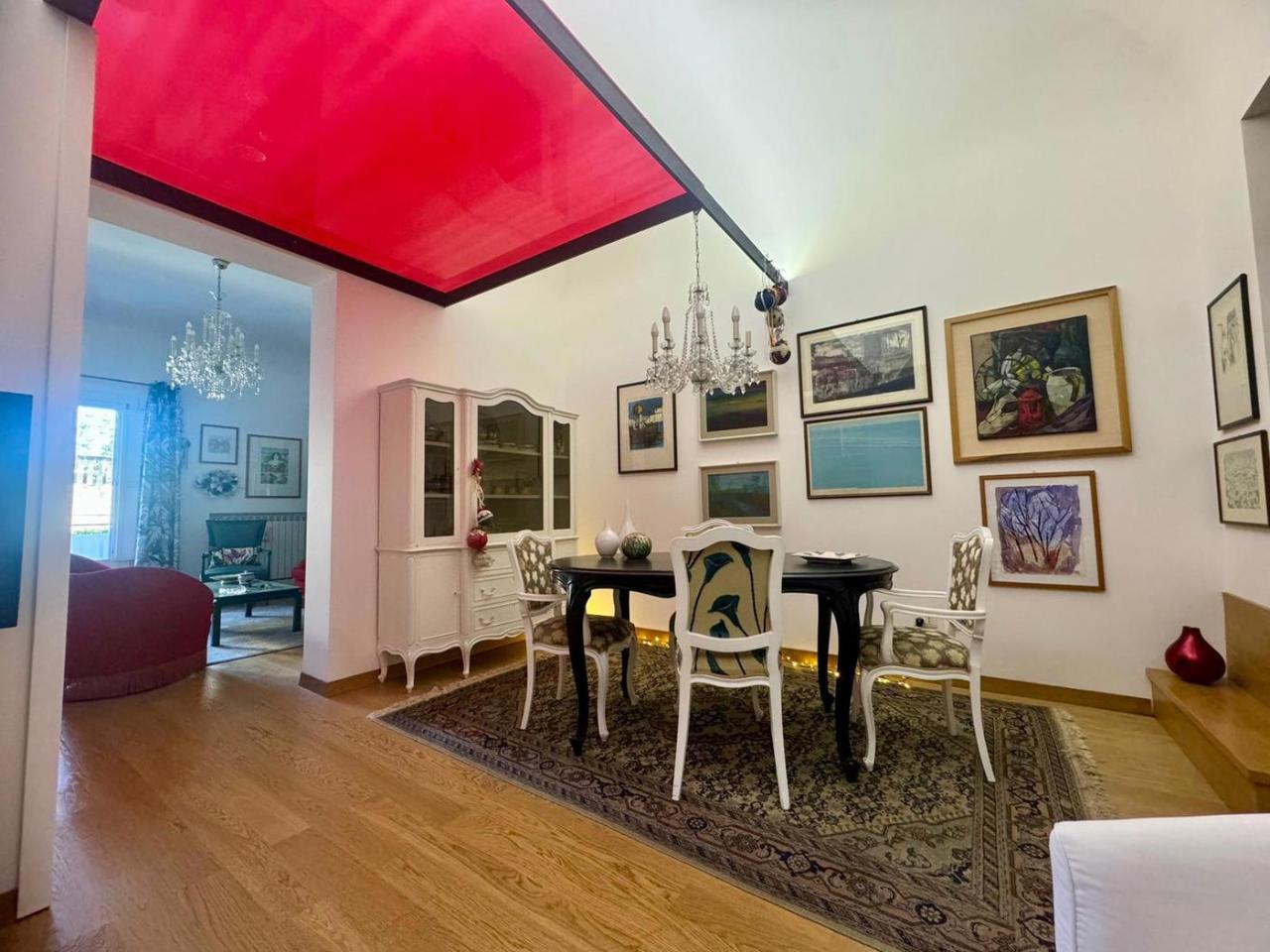 3 rooms Apartment in Palermo, Italy No. 170842