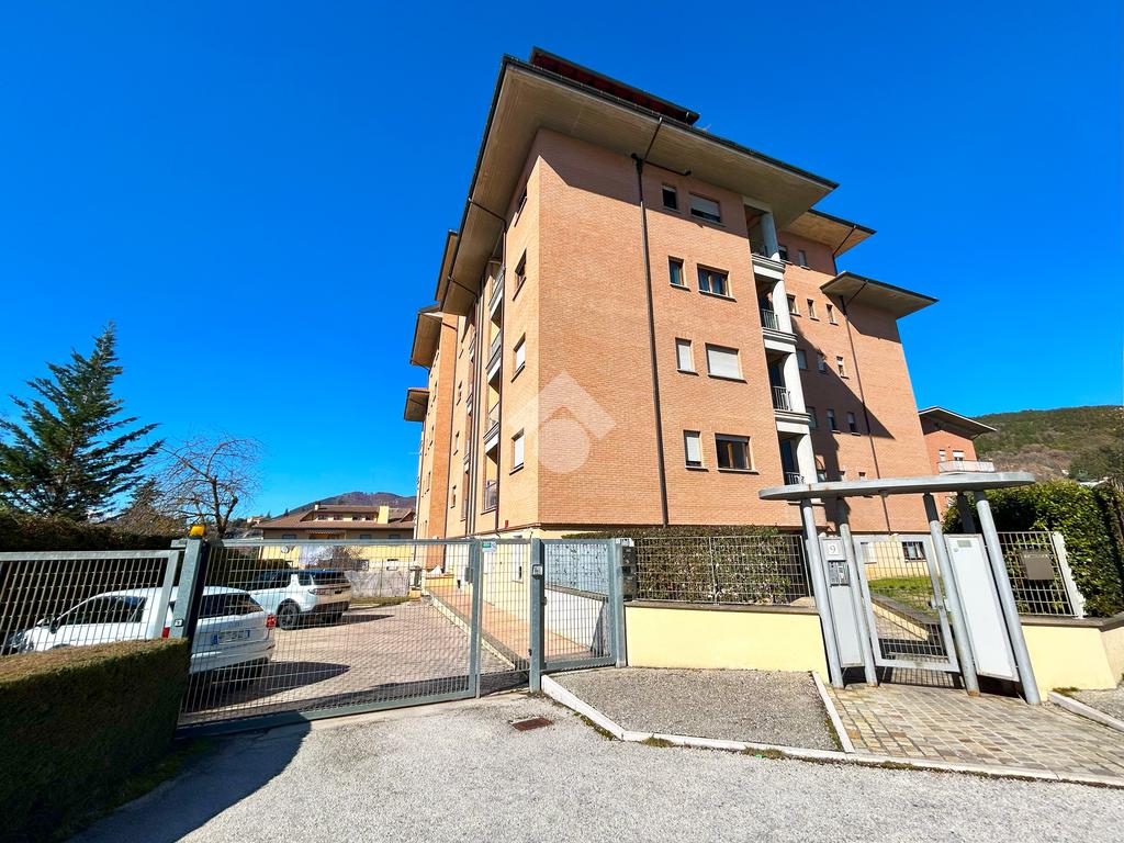 1 bedroom Apartment in L'Aquila, Italy No. 84415