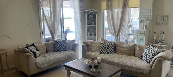 3 dormitorios apartamento en alquiler en Oroklini, Larnaka, Cyprus № 26402 19