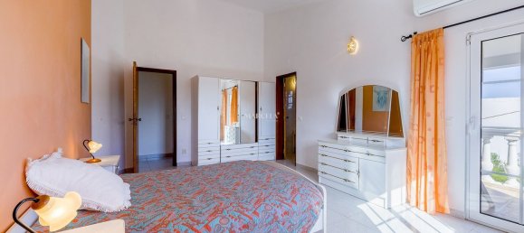 4 Schlafzimmer Haus in Aljezur, Portugal, Nr. 11143 16
