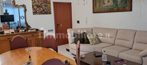 2 bedrooms Apartment in Cagliari, Italy No. 251952 4