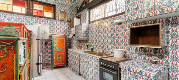 2 bedrooms Apartment in Paris, France No. 124379 6