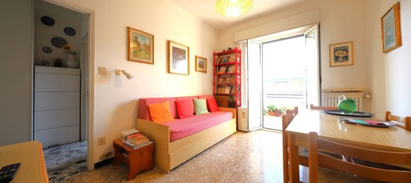 2-salle Penthouse à Loano, Italy No. 13525 9