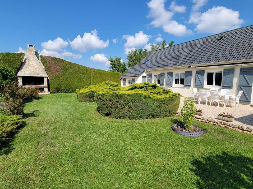 3 chambres Maison à Châteaudun, France No. 255297