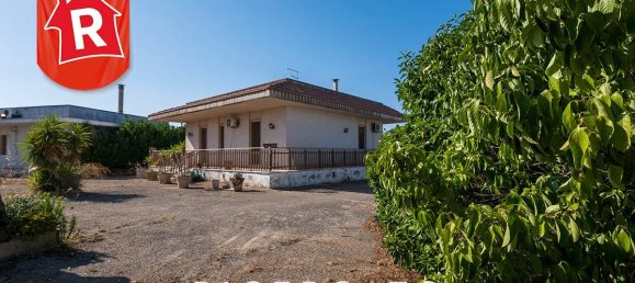 2 غرف نوم فيلا في Trepuzzi, Italy رقم 195744 49