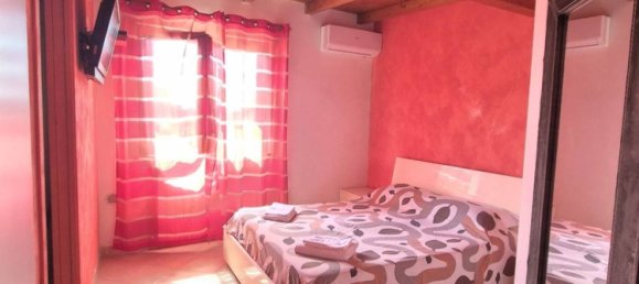 3 bedrooms House in Fiumicino, Italy No. 335044 17