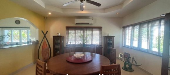 4 bedrooms Villa in Hua Hin, Thailand No. 25557 8