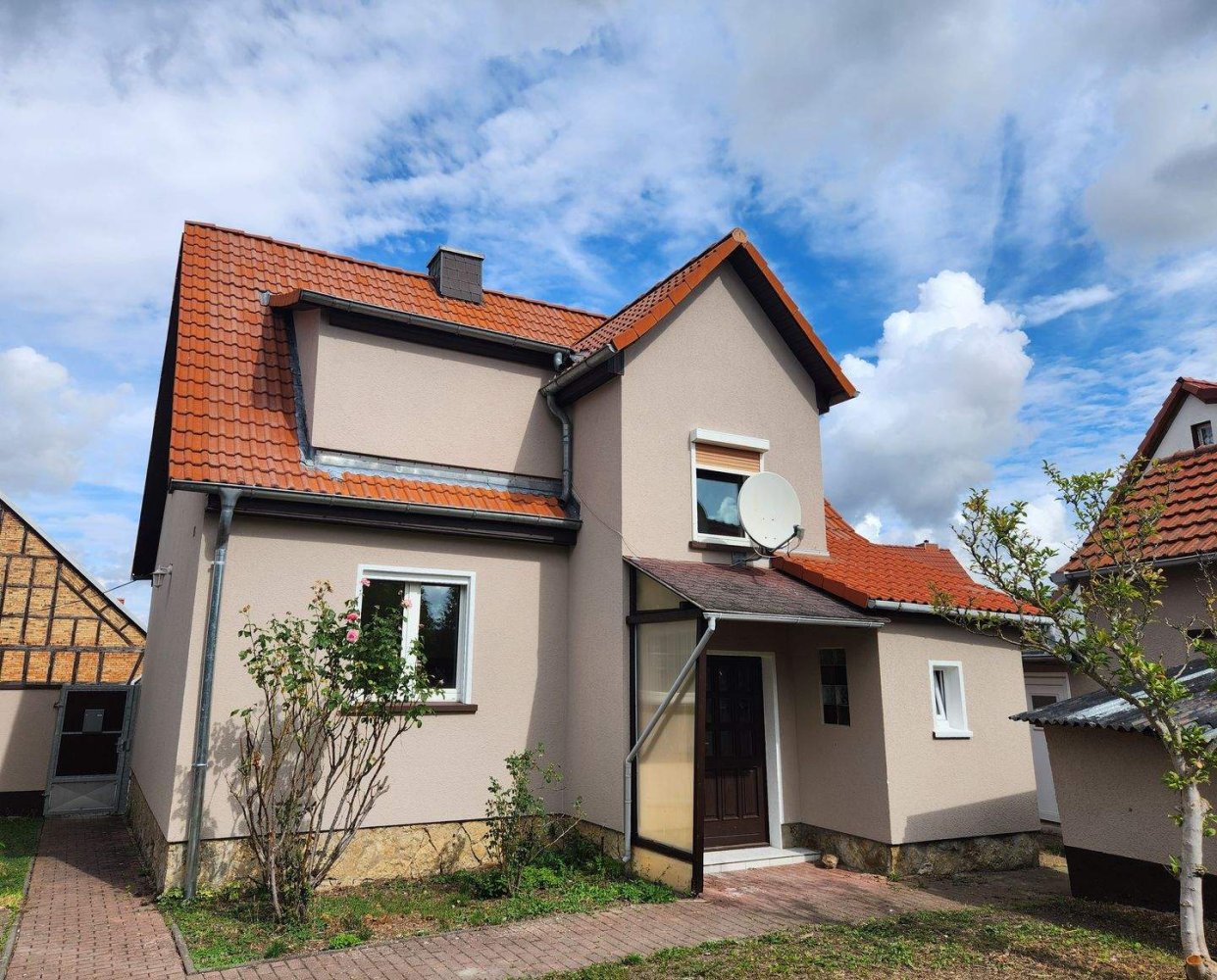 5 rooms House in Erfurt, Germany No. 331817