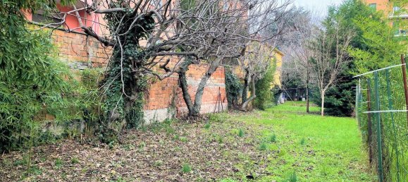 3 rooms House in Parma, Italy No. 129452 4