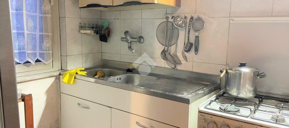 3 rooms House in Parma, Italy No. 129452 11