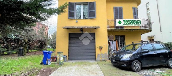 3 rooms House in Parma, Italy No. 129452 23