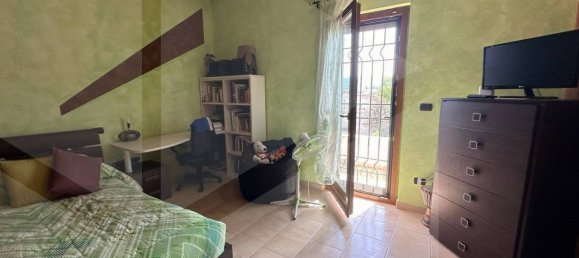 Вилла с 3 спальнями в Авеццано, Италия № 300911 17