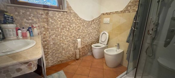 Вилла с 3 спальнями в Авеццано, Италия № 300911 28