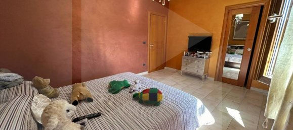 Вилла с 3 спальнями в Авеццано, Италия № 300911 12