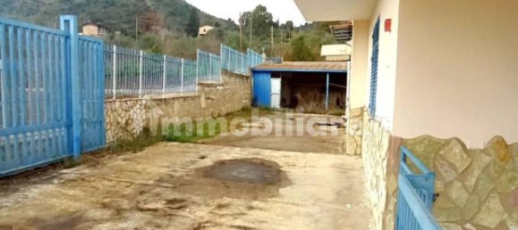 Вилла с 10 спальнями в Мизильмери, Италия № 191102 8