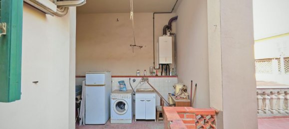 Квартира с 4 спальнями в Понсакко, Италия № 326374 16