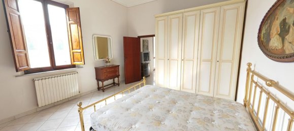 Квартира с 4 спальнями в Понсакко, Италия № 326374 8