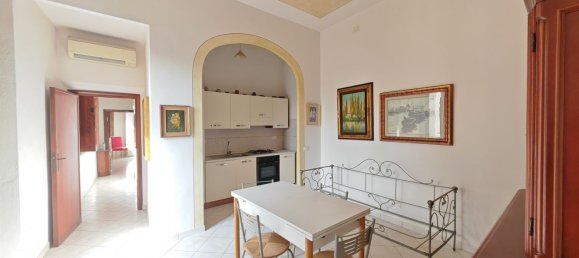 Квартира с 4 спальнями в Понсакко, Италия № 326374 2