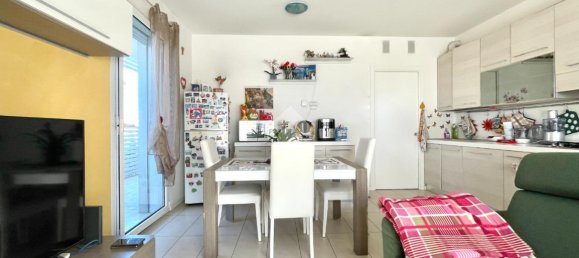 4 rooms Apartment in Santarcangelo di Romagna, Italy No. 14837 8