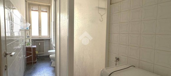 2 bedrooms Apartment in Parma, Italy No. 286938 10