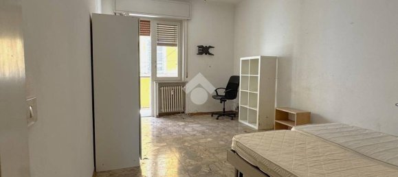 2 bedrooms Apartment in Parma, Italy No. 286938 7