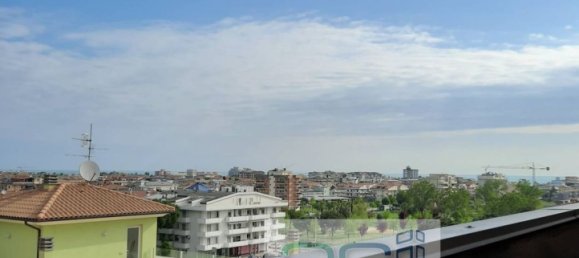 5 rooms Penthouse in Alba Adriatica, Italy No. 94555 17