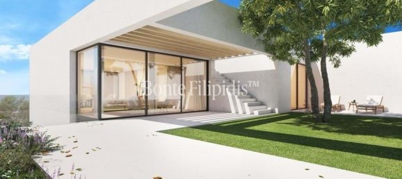 4 bedrooms Villa in Cascais, Portugal No. 123066 3