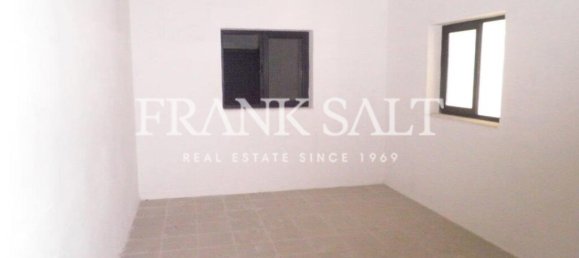  مستودع في Qormi, Malta 1350متر مربع رقم 13502 4