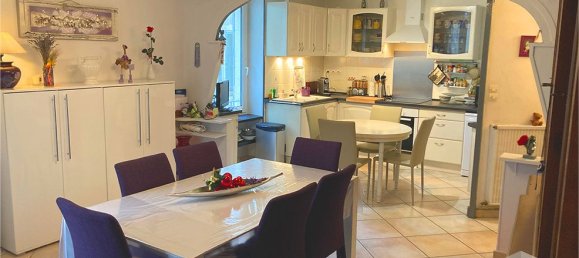 Adosado de 3 dormitorios en Montelimar, France No. 208615 2