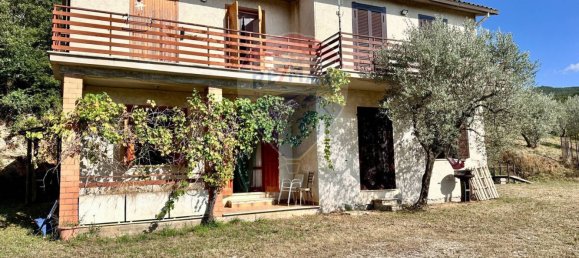 3 bedrooms Villa in Torricella in Sabina, Italy No. 352693 2